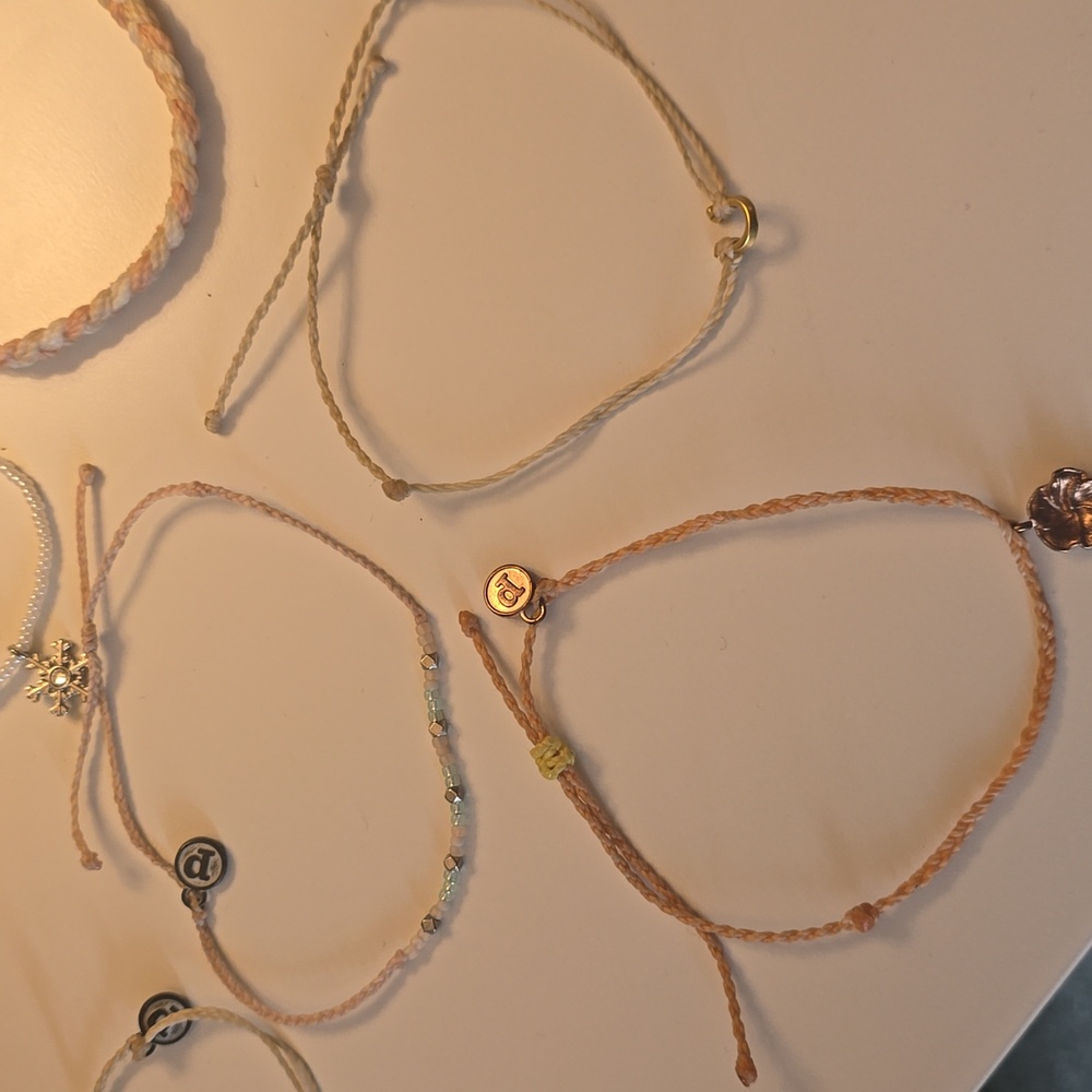 Set Of 11 Pura Vida Bracelets! - Picture 4 of 4